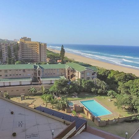 South Coast Beachfront Holiday Apartments 아만짐토티 외부 사진