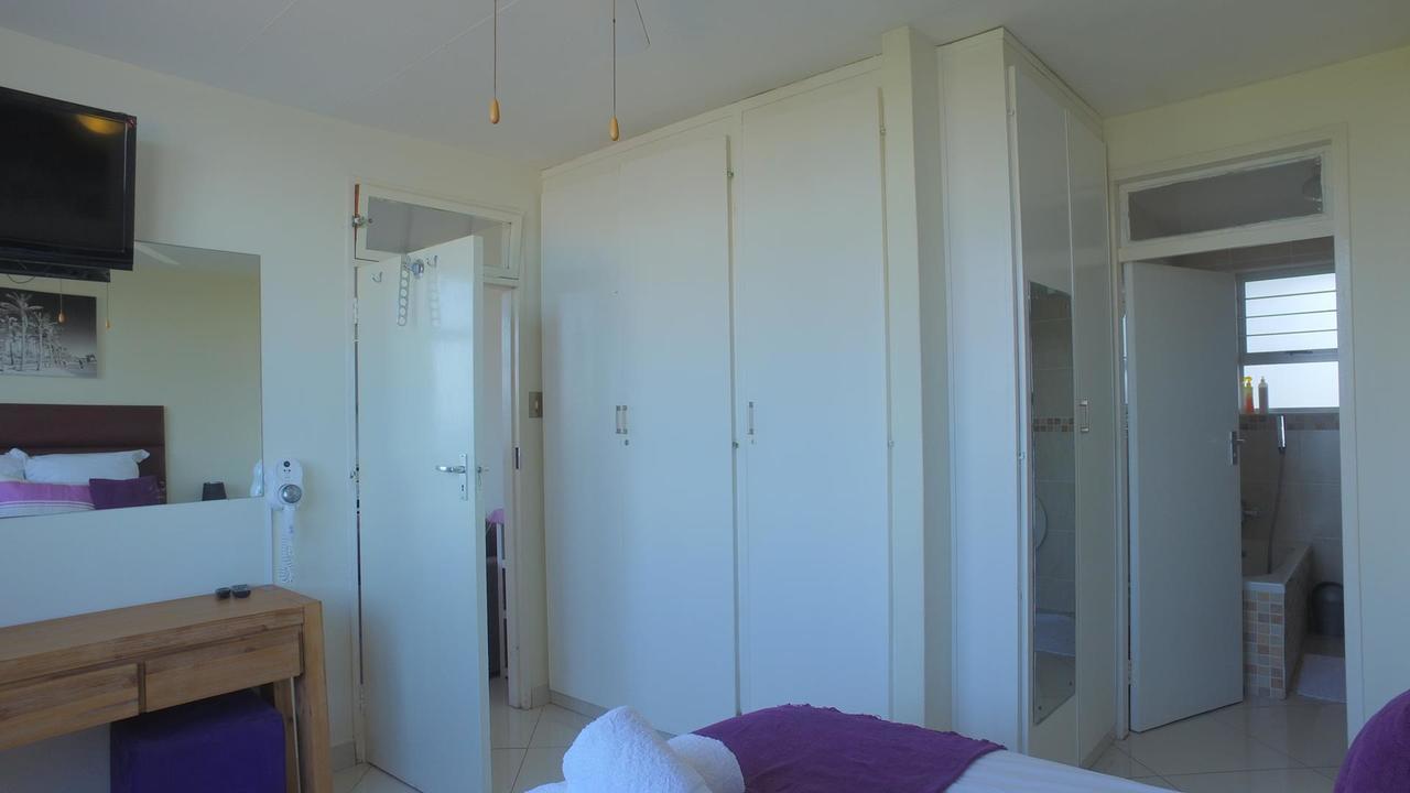 South Coast Beachfront Holiday Apartments 아만짐토티 외부 사진